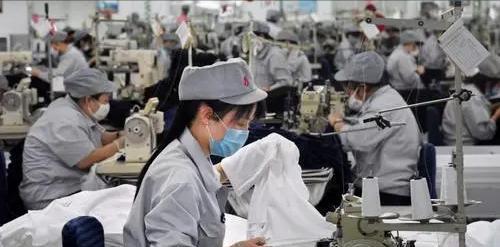 美国“着急”了?中国一些工厂拒绝接受“新订单”,这是为什么?